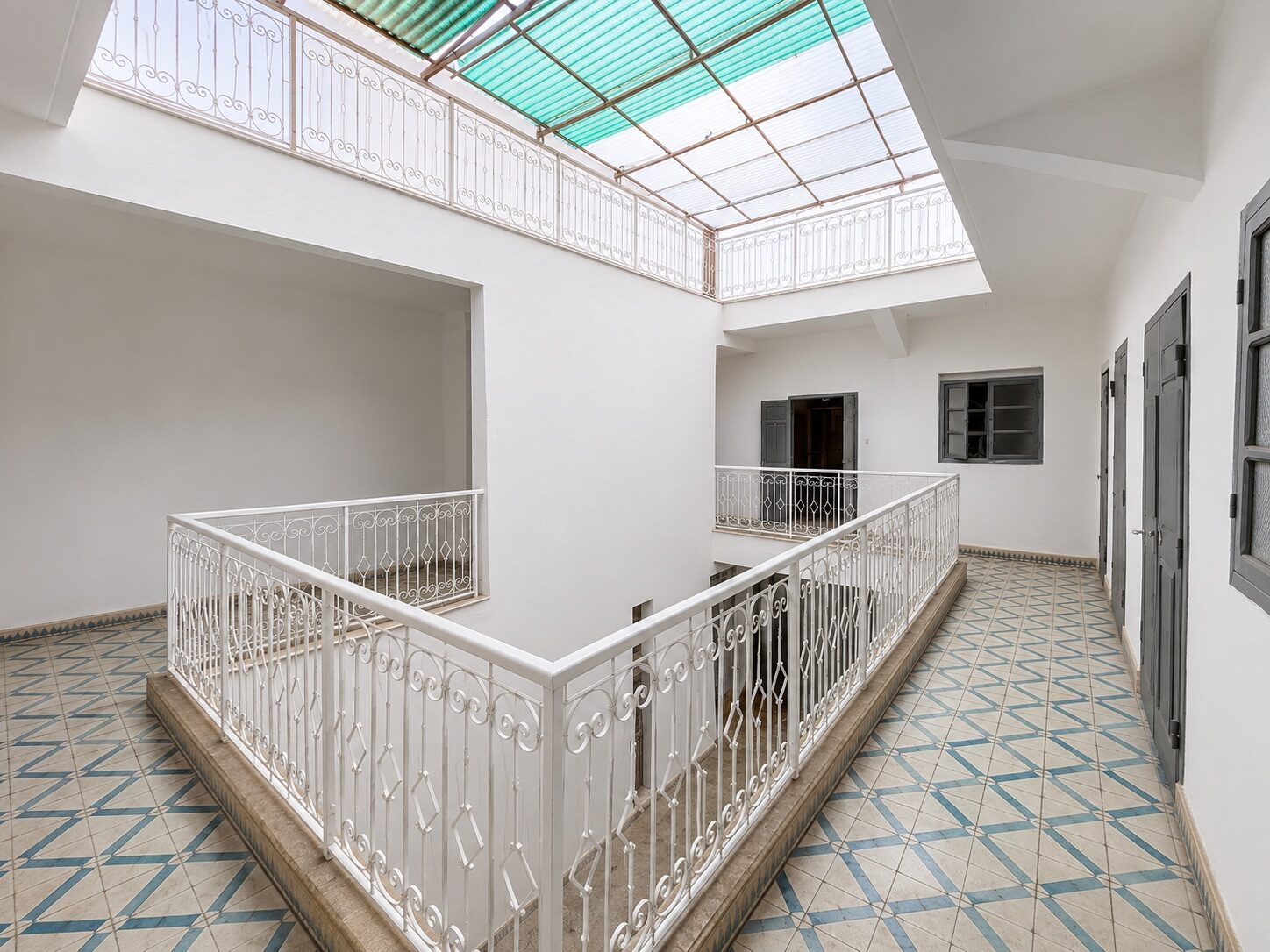 Riad Traditionnel avec deux magasins — photo 2